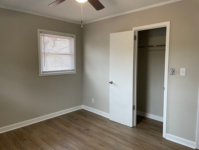 Building Photo - Two Bedroom Duplex in Lincolnton