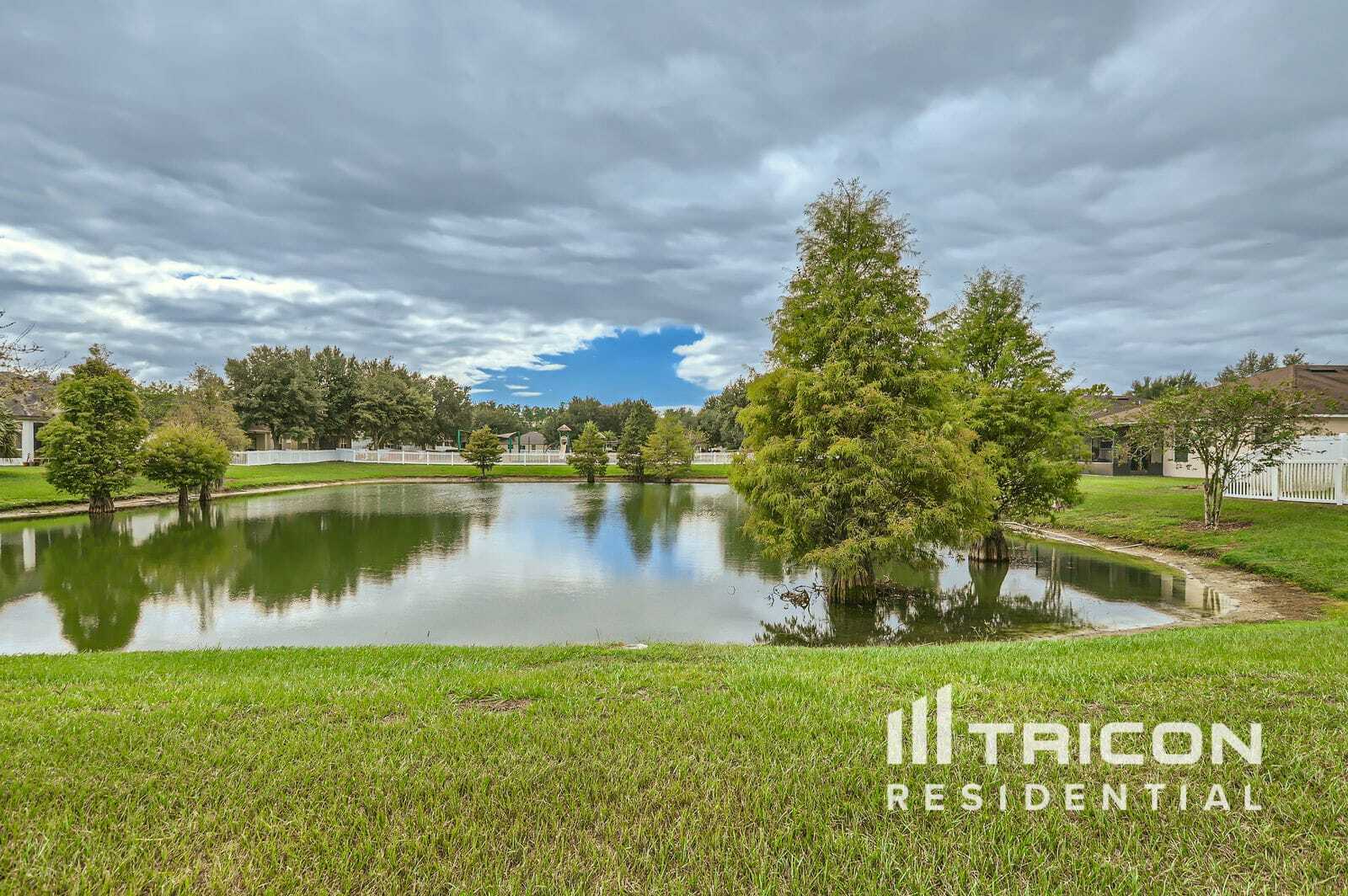 Building Photo - 4422 Fieldview Cir