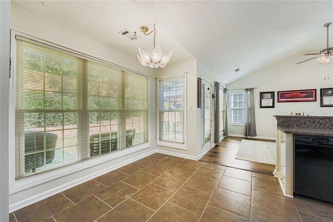 Building Photo - 2895 Dogwood Creek Pkwy NW