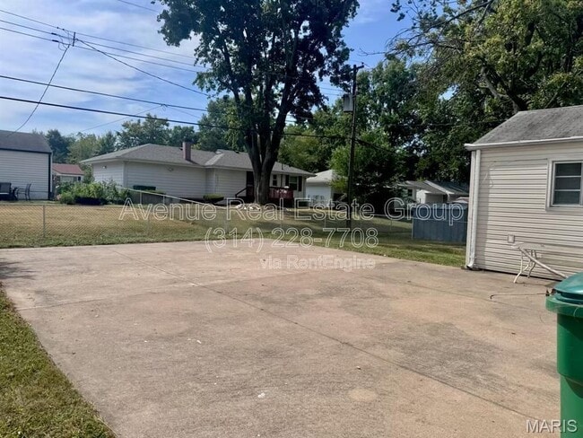 Building Photo - 1520 Attica Dr