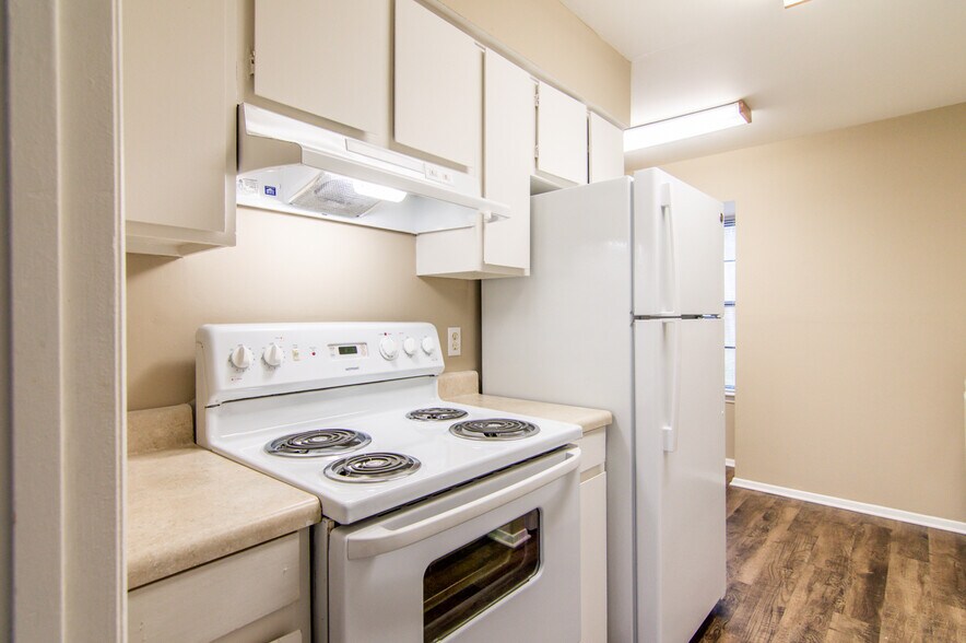 Westpark Meadows 1701 Westpark Dr Little Rock AR 72204 Apartment Finder