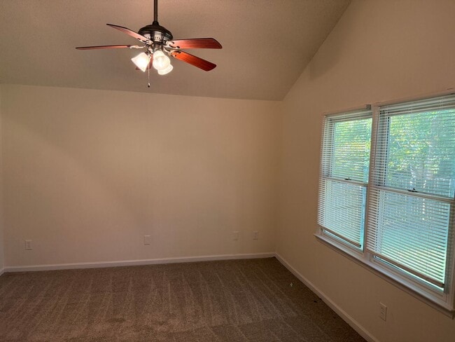 Building Photo - 12800 Levins Hall Rd