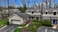 Building Photo - 3382 E Glencoe Rd