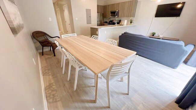 Building Photo - 171 NW 158th St