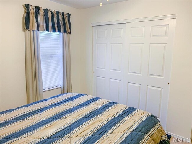 Building Photo - 1031 Buran Dr