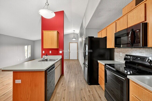 Building Photo - 471 NW 24th St