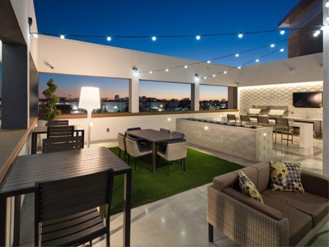 BBQ Area - 17134 Millikan Ave