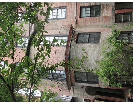 Building Photo - 34 Mt Vernon St