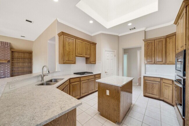 Building Photo - 11901 Jess Dr