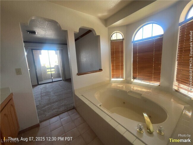 Building Photo - 4049 Luzon Way