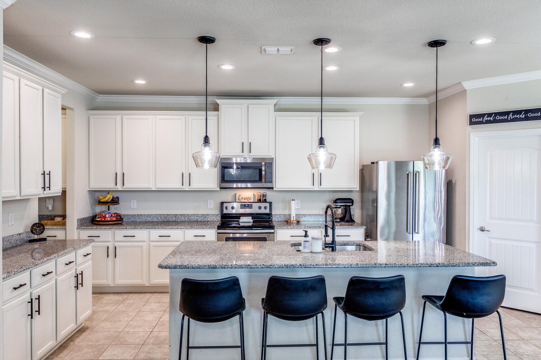 Building Photo - 1000 Marietta Ln