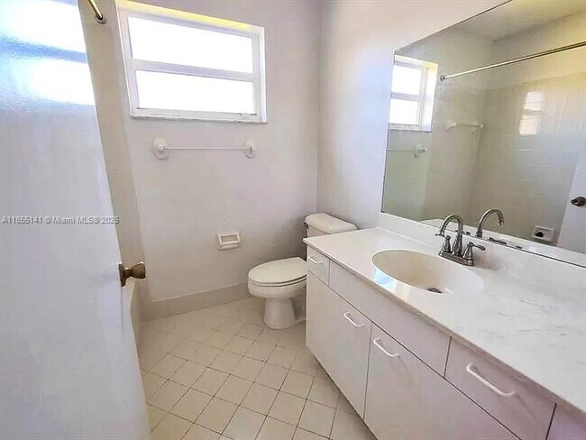 Building Photo - 15472 NW 12th Ct