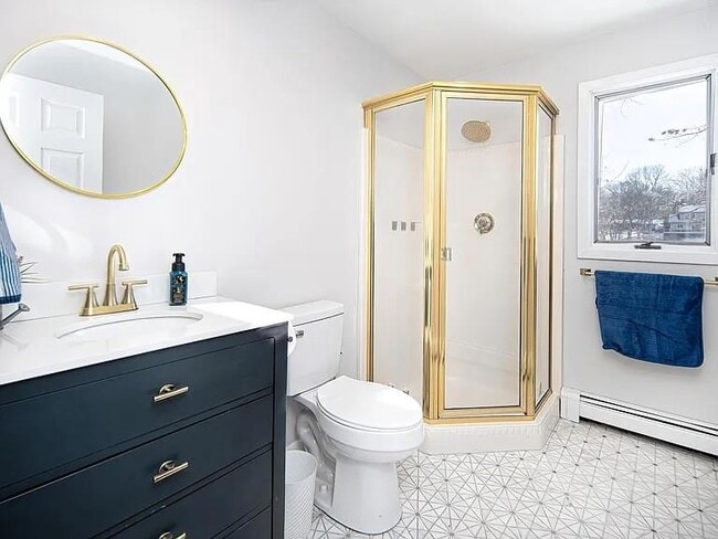 Building Photo - 262 Woodhill Rd