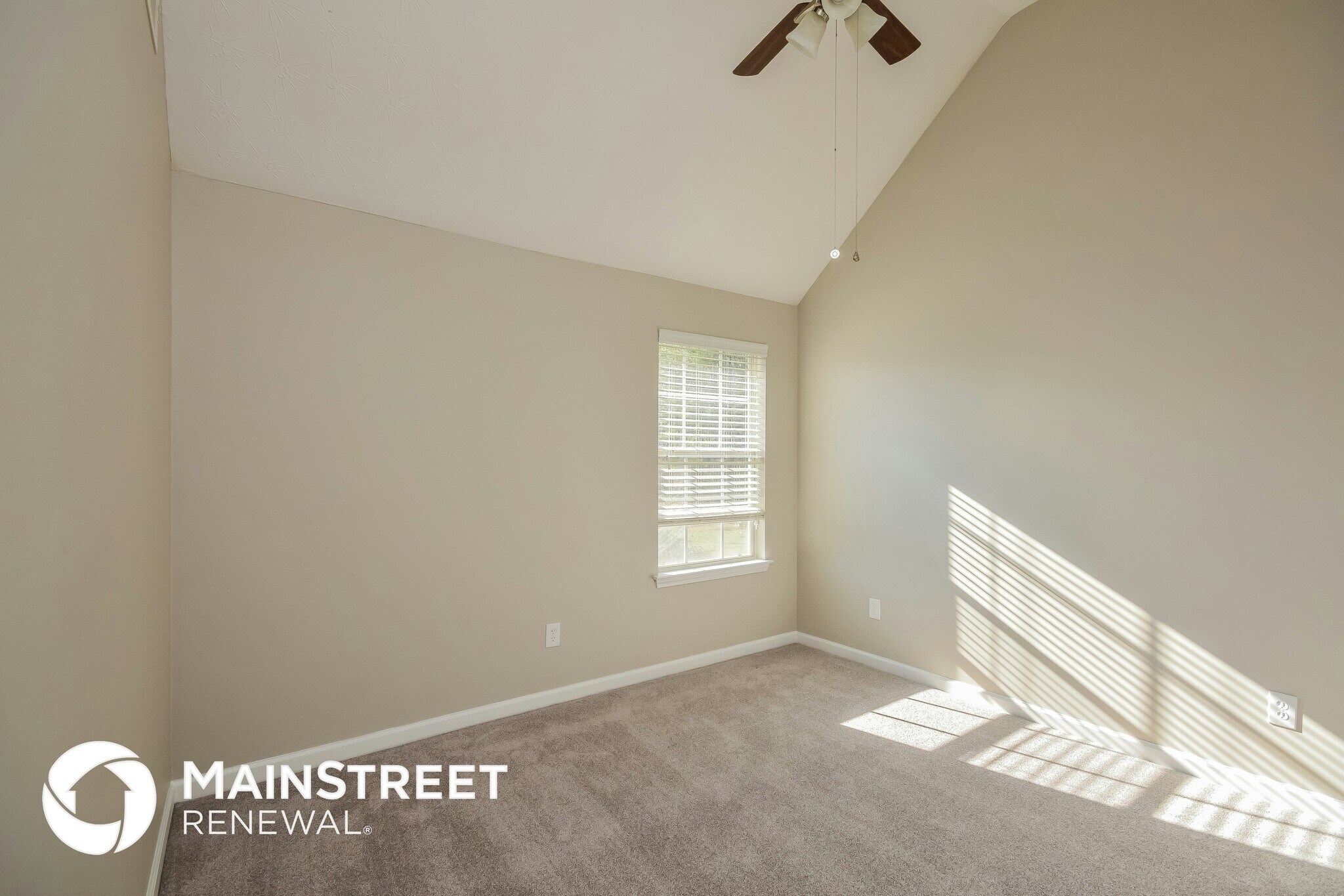 Building Photo - 90 Emerson Trail