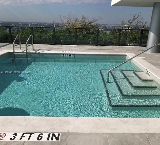 Building Photo - 1600 NE 1st Ave