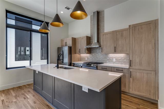 Building Photo - 5609 Live Oak St