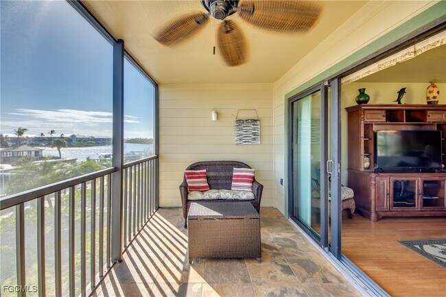 Building Photo - 16640 Bocilla Island Club Dr