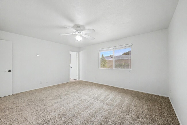 Building Photo - 12222 N 49th Ave