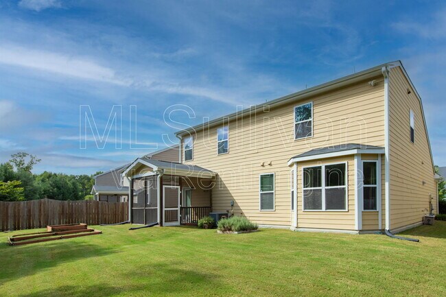 Building Photo - 110 Glenview Lane
