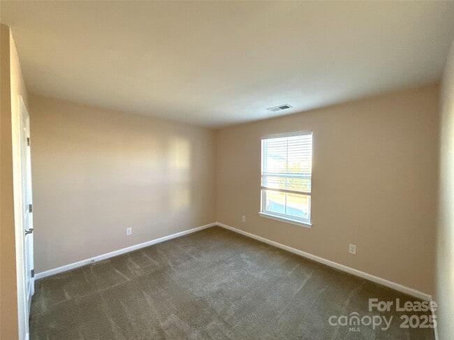 Building Photo - 134 Ashton Dr