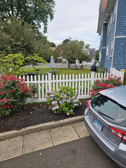 Fenced in Side Yard - 675 Courtland Ave