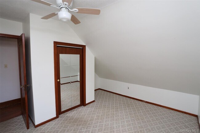 Building Photo - 113 Brewery Rd