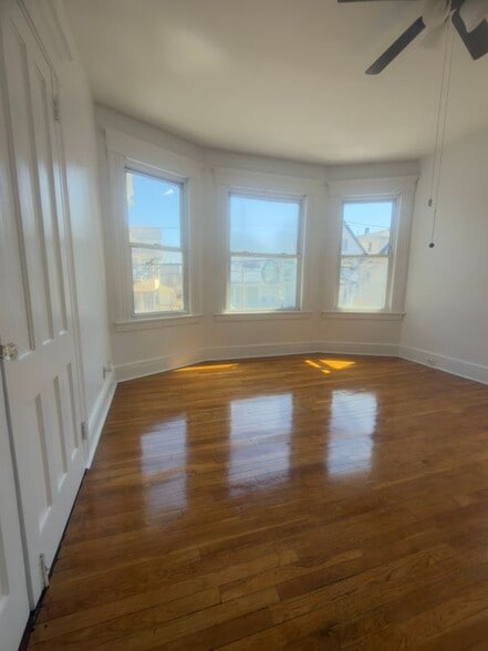 Building Photo - 831-833 William Street, 2