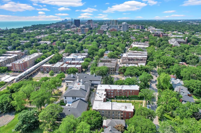 Building Photo - 2303 Ridge Ave