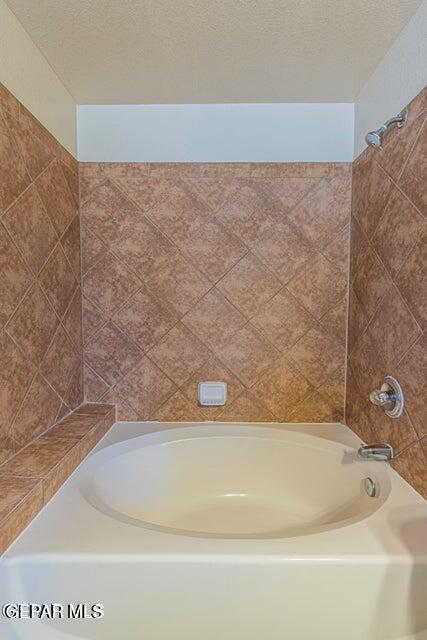 Building Photo - 2080 Shreya St