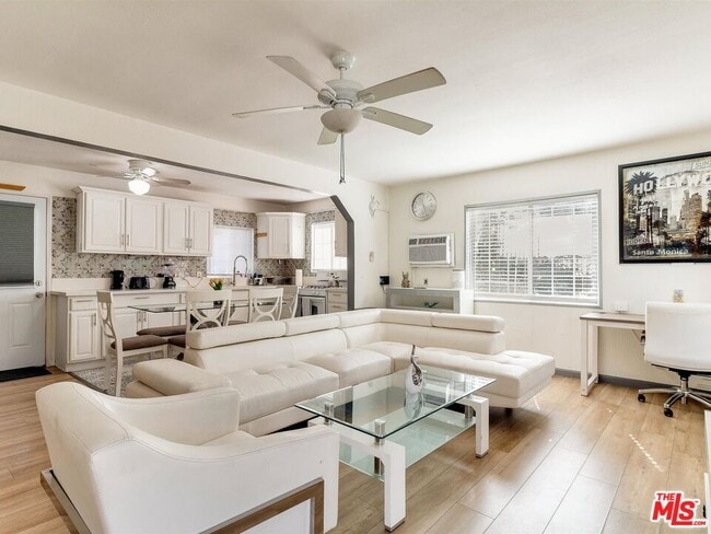 Building Photo - 138 S Madison Ave