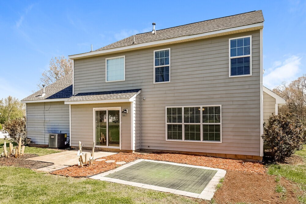 Building Photo - 2909 Dairywood Ln