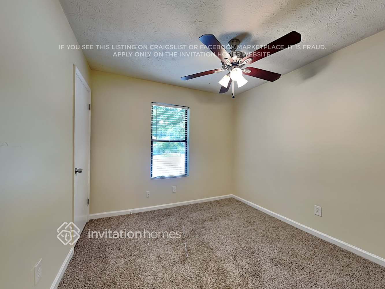 Building Photo - 939 Bermuda Ct