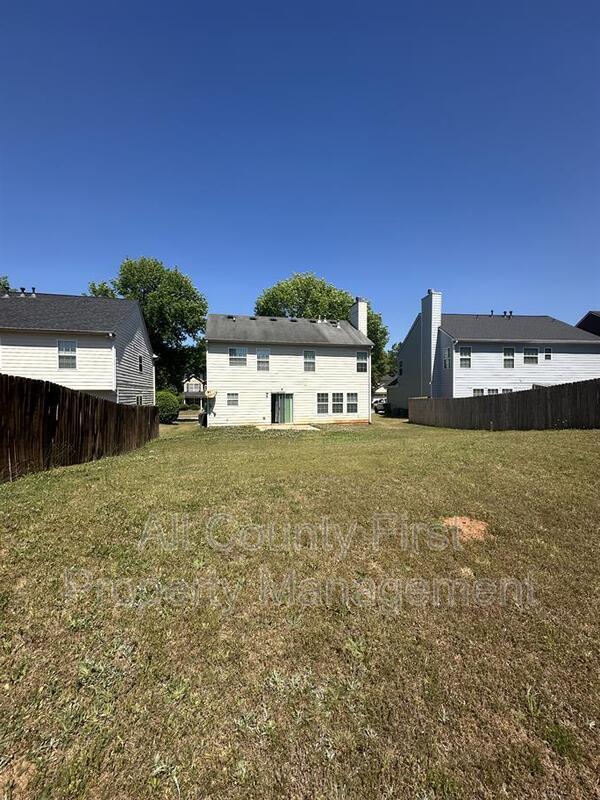 Building Photo - 2274 Silver Maple Cir