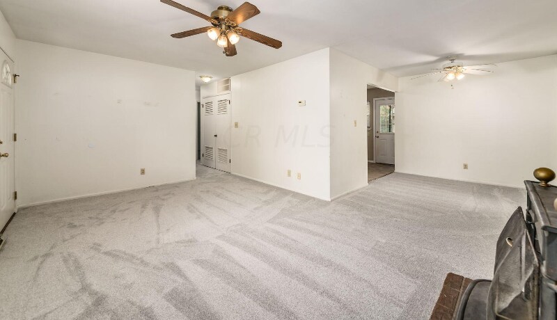 Building Photo - 740 Stinchcomb Dr