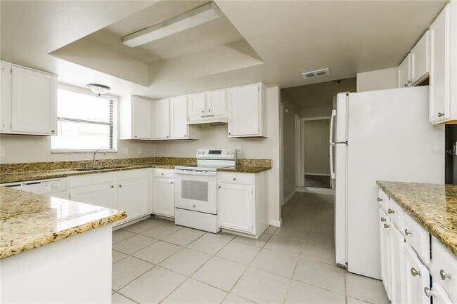 Building Photo - 709 Del Rio Way