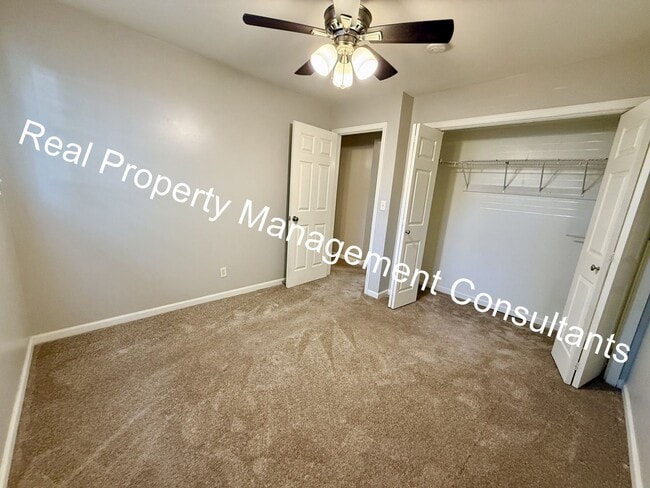 Building Photo - 2 Bedroom In Westport Rent Special