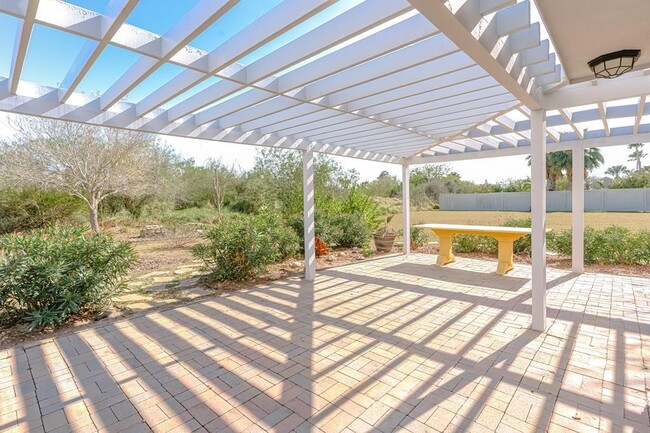Building Photo - 6 Spoonbill Cove Rd
