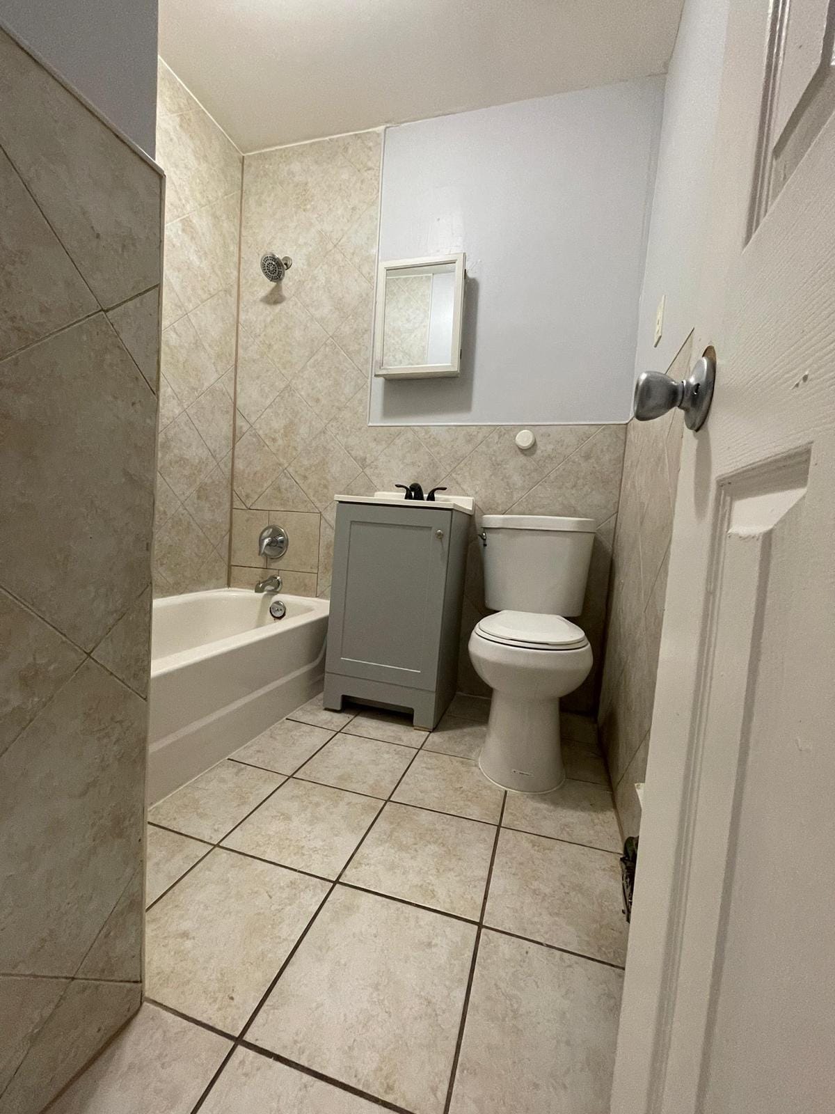 Building Photo - 130 Wade St