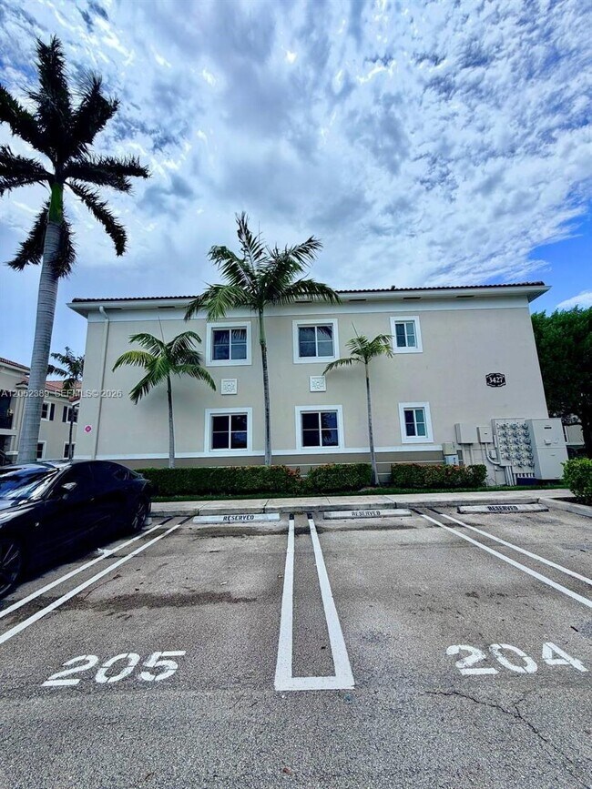 Building Photo - 3417 W 80th St