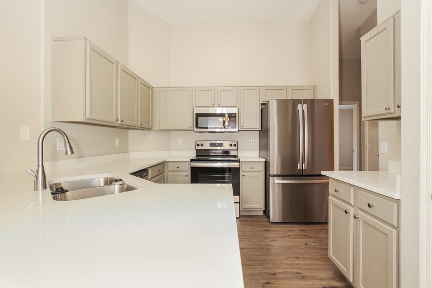 Building Photo - 14073 W Cornerstone Trail