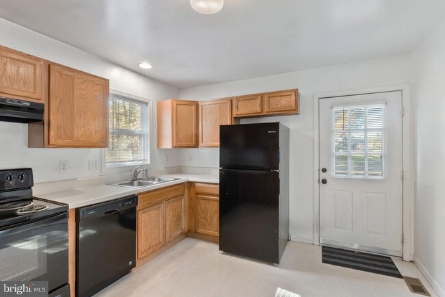 Building Photo - 11244 Blue Ridge Ct