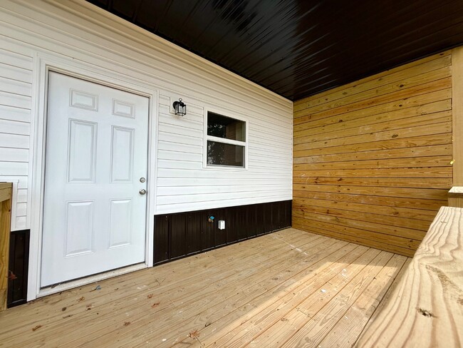 Building Photo - 2647 Co Rd 400