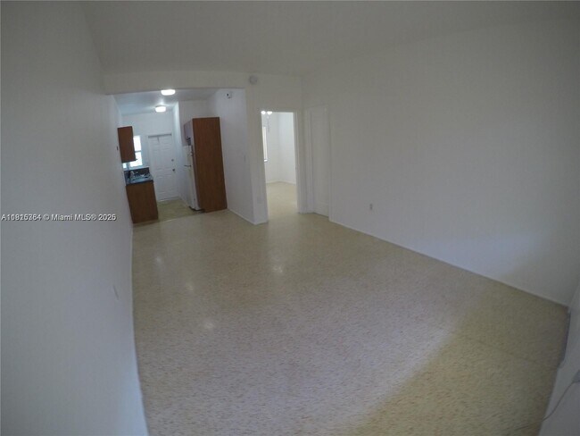 Building Photo - 835 83rd St
