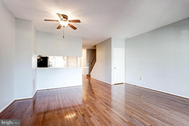 Building Photo - 12111 Wedgeway Pl