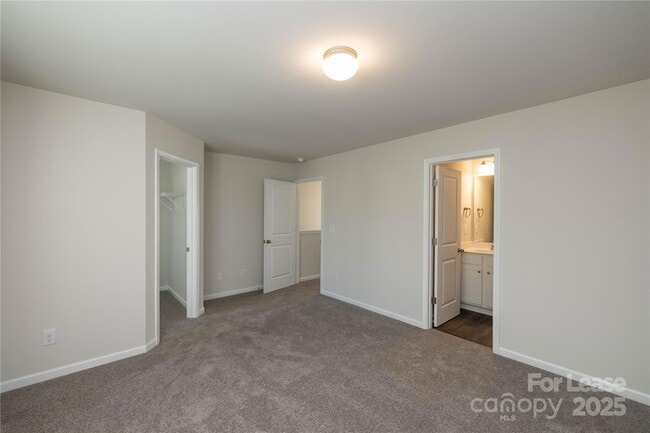 Building Photo - 200 S Bell Ave