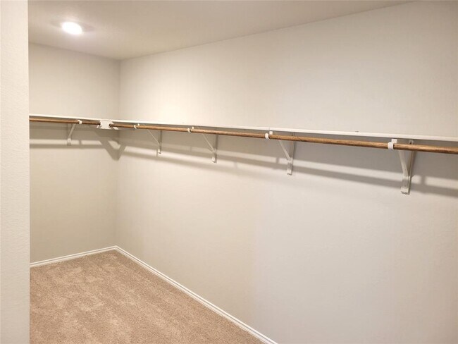 Building Photo - 6012 Brocade Dr