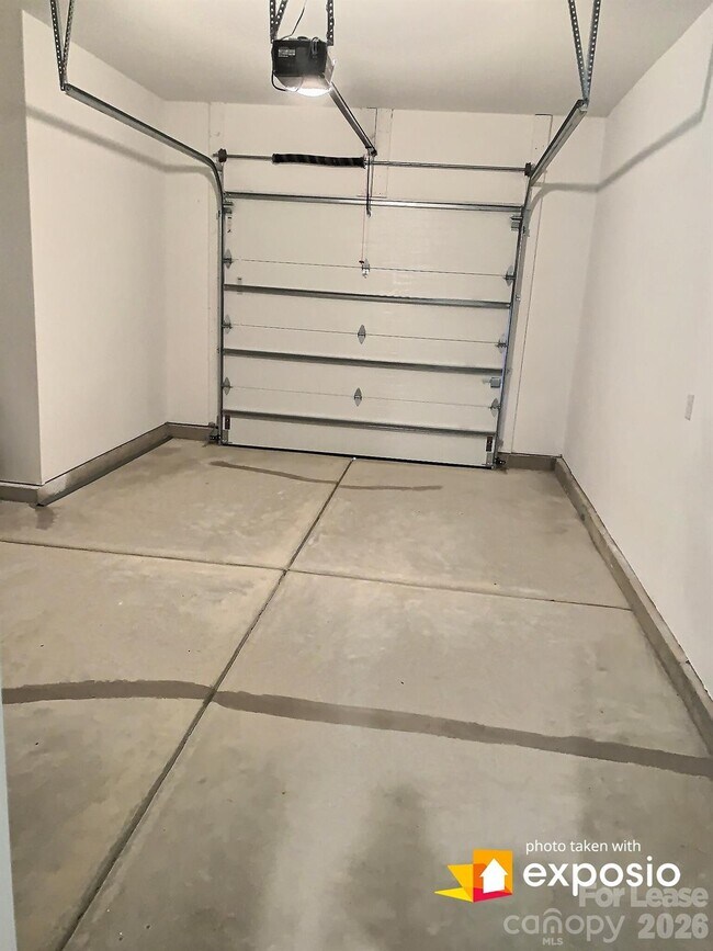 Building Photo - 4869 Blanchard Wy