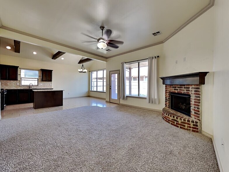 Building Photo - 20611 Frontier Pl