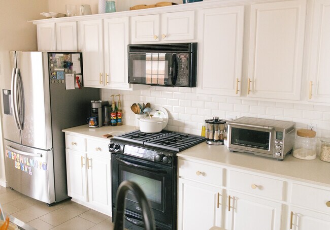 Building Photo - 4812 Buckskin Dr