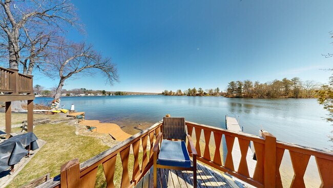 Building Photo - 2 A Cedar Dr